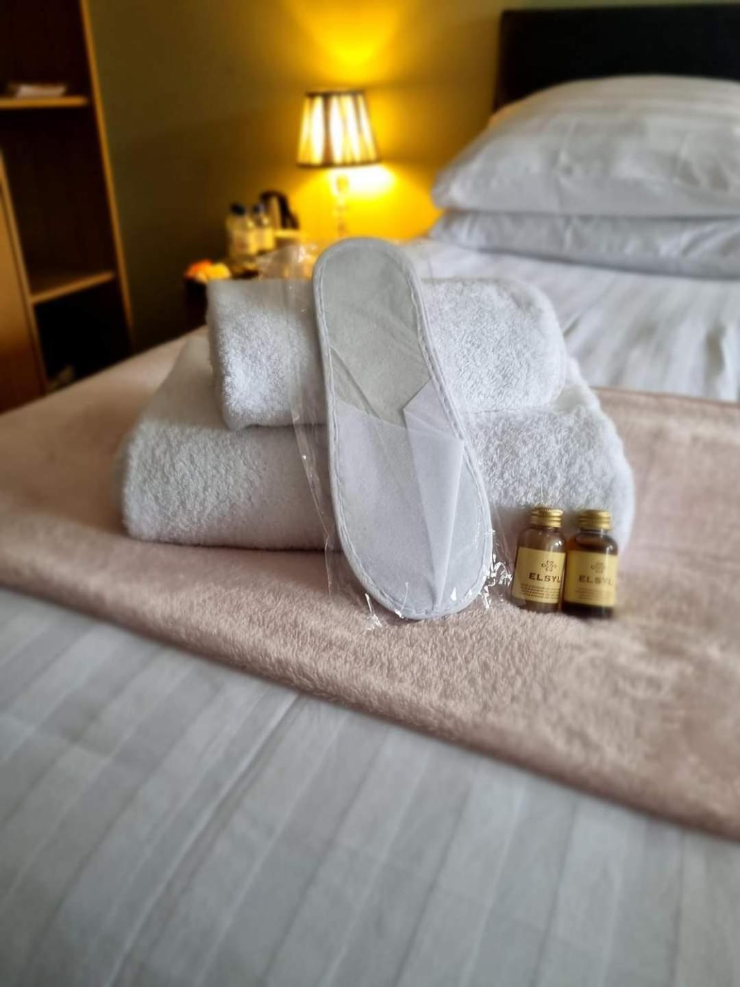 Heworth Inn And Rooms ยอร์ค ภายนอก รูปภาพ